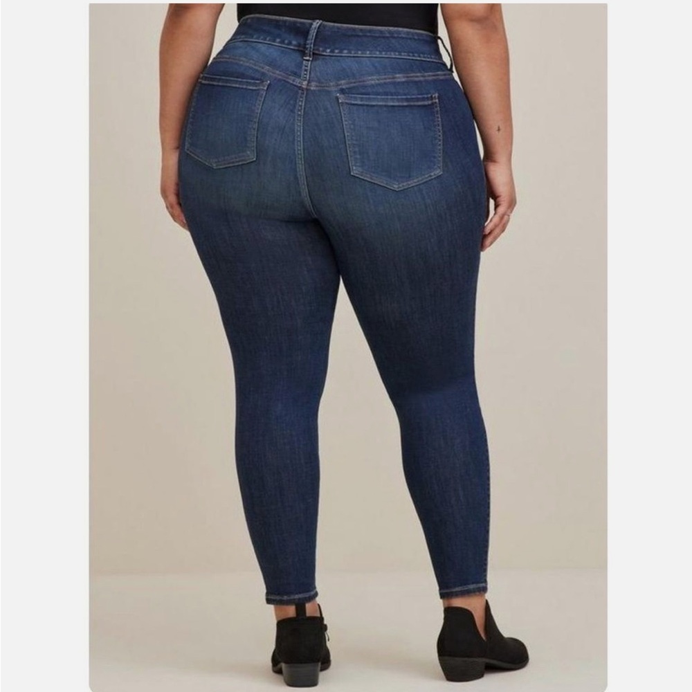 NWT Torrid High Rise Jegging - Picture 3 of 10